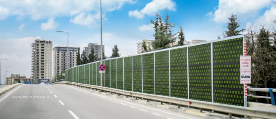 How to Prevent Noise Pollution with Noise Barriers